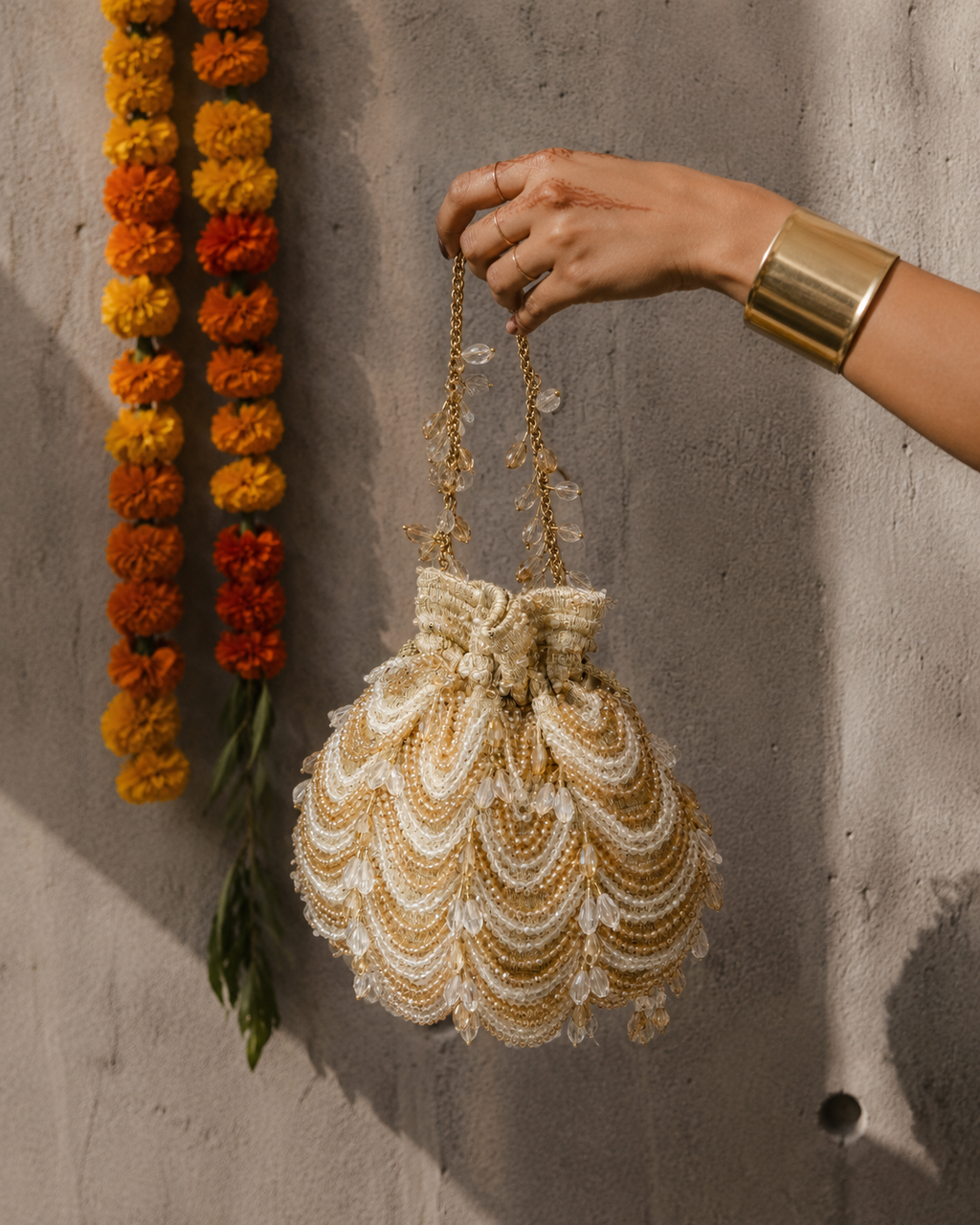 Étoile Pearl Potli (Champagne)