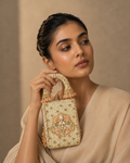 Zari Ivory Minaudière