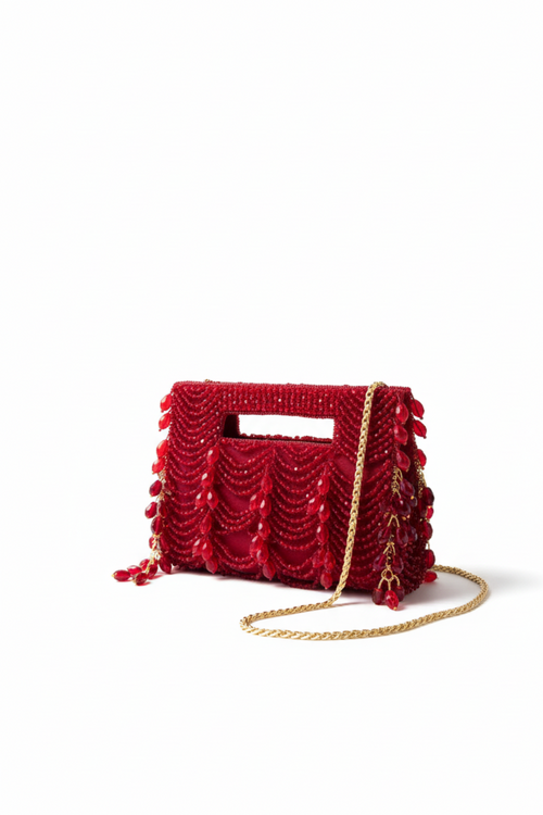 Red Beaded Le Carré