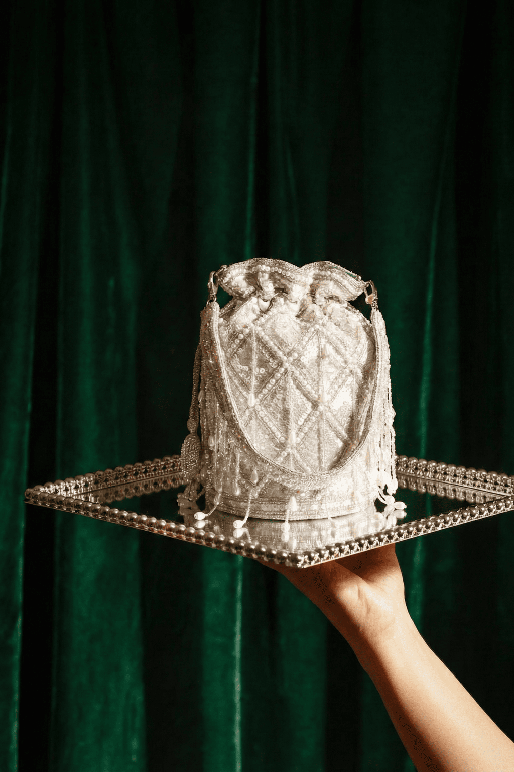 Silver Sac Seau